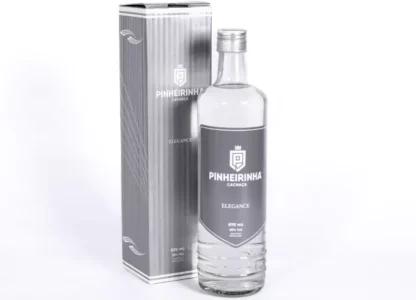 CACHAÇA PINHEIRINHA ELEGANCE 670ML
